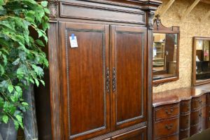Greens pre-owned furniture-33