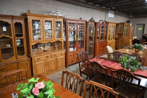 Greens pre-owned furniture-64