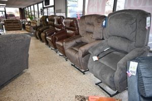 Green's Furniture West Plains MO Recliners and Lift Chairs